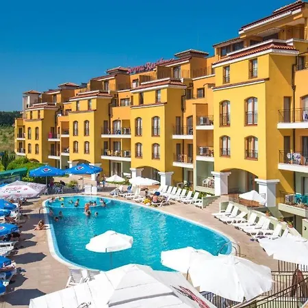 شقة Cozy Near The Pool Parking سوزوبول