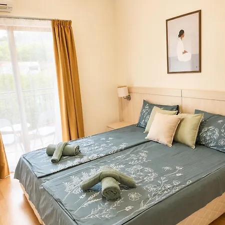 Appartamento Cozy Near The Pool Parking Sozopol